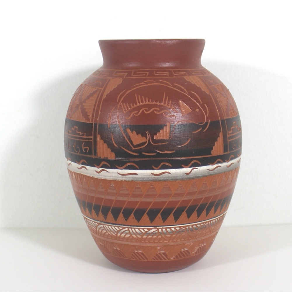 Vintage Signed Marked Navajo Bear Clay Vase, Hand Painted, Etched, Carved